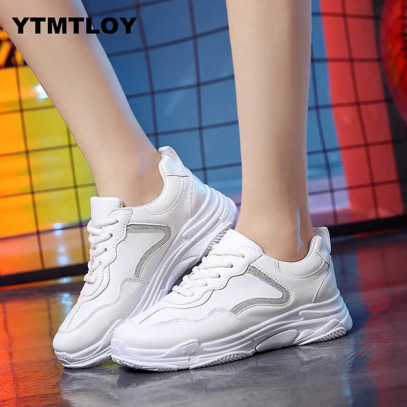Для женщин кроссовки 2019 модная обувь белый tenis feminino на платформе Повседневное