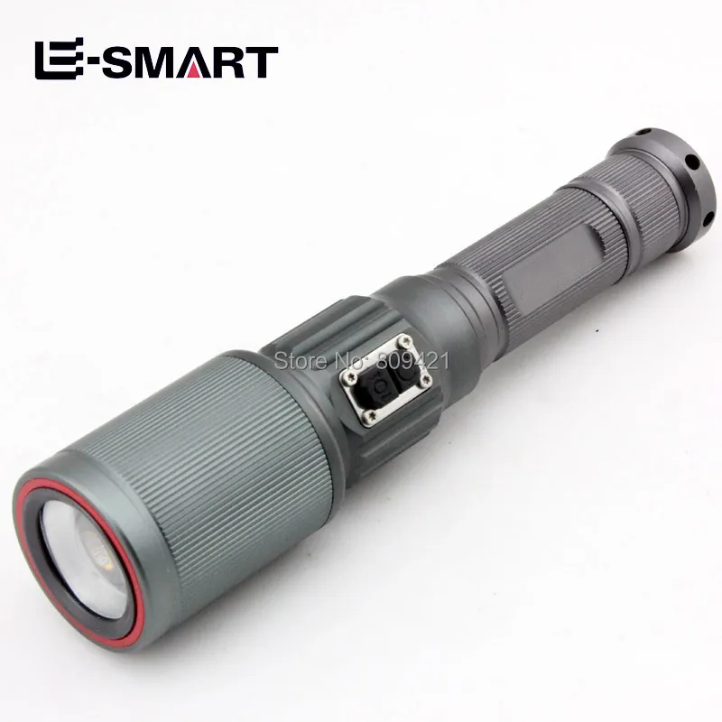 Discount WholeSale 50sets/lot Authentic imported t6 led Flashlight + Charger + 18650 power zoom auto-focus ultra long-range waterproof re 1