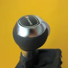 Black Gear Shift Knob with leatehr Cover FOR AUDI Q3 8U0 713 139 TAH 2014