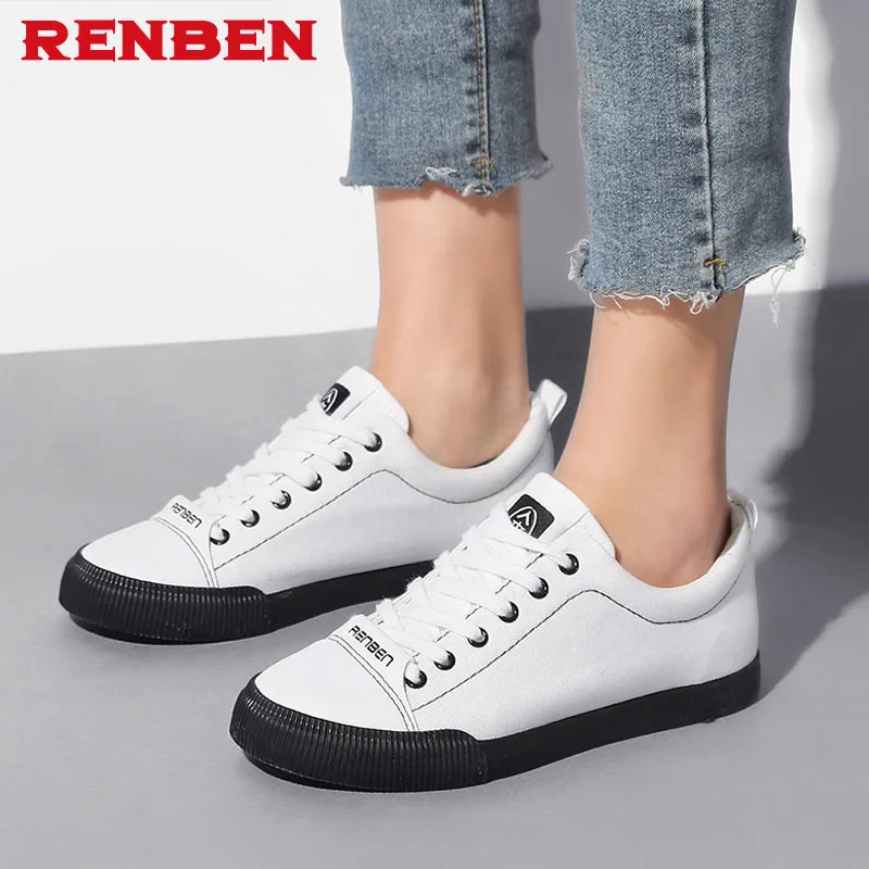 black and white trendy shoes