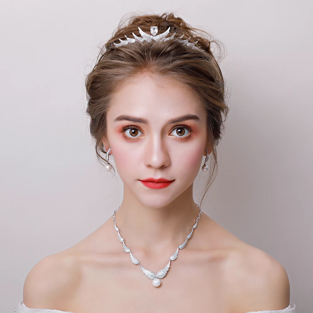 

Fashion Wing Design Tiara Hair Accessories Bridal Wedding Zircon Jewelry Set Micro Paved Cubic Zirconia Necklace Pendant Bijoux