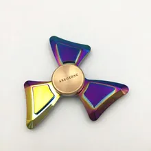 Новинка года красочные Tri-Spinner Металлический фиджет-Спиннер игрушка, Спиннер Непоседа для аутизма и СДВГ Дети/Анти Стресс взрослых игрушечные лошадки