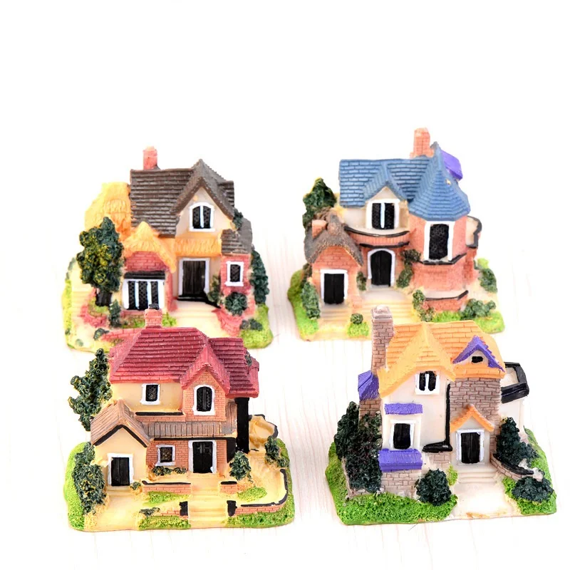 

Mini Europe Small Villa Resin Ornament DIY Micro Landscape House Villa For Restaurant Home Office Hotel Decoration Random Color