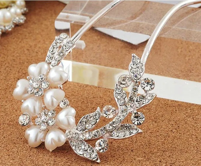 

Lovely Vintage Crystal Hair Clips Hairpins For Hair Clip Beauty Tools