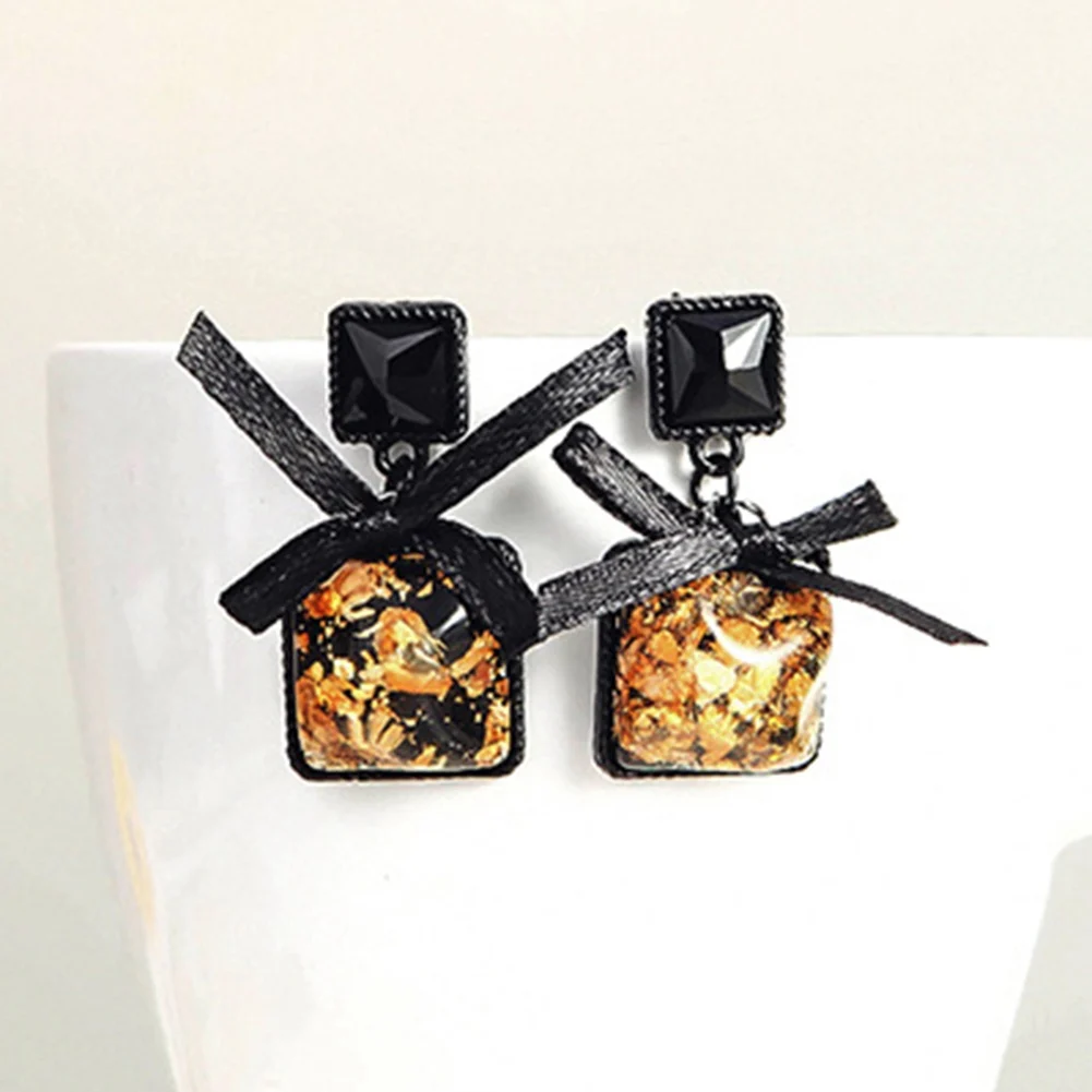 

2018 New Fashion Wild Jewelry Black Square Bow Earrings Female Jewelry Accessories Wholesale