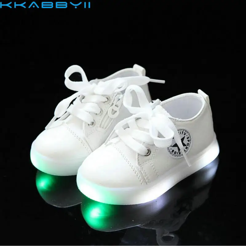 Kkabbyii جديد الخريف الأطفال أحذية ماركة أحذية قماش led المضاء الأطفال رياضية الأطفال الناعمة أدى رياضة حجم 21-30
