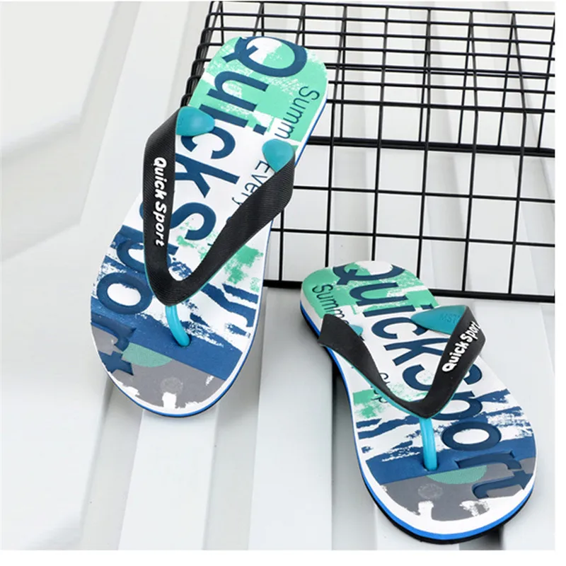 2019  Men letters Beach Shoes Flip Flops Flat Slides Flip Flops Slippers Home Sandals terlik Mans footwear 40JA2915