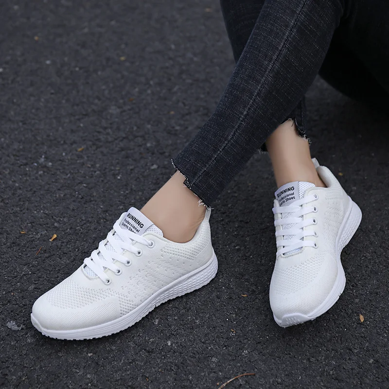 Tenis Mujer полые Для женщин теннисные туфли Zapatos Обувь с дышащей сеткой спортивная