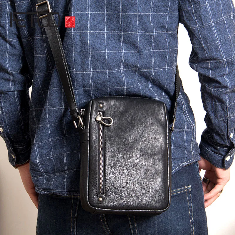 

AETOO Men's art retro diagonal bag first layer leather men's leather shoulder bag with small cross-pack