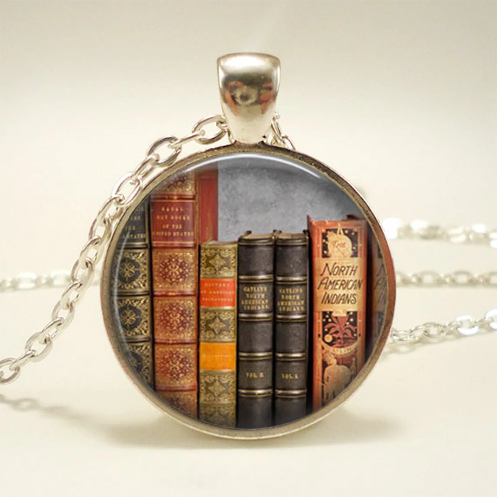 New Fashion Necklace Glass Dome Vintage Library and Books Pendants Necklace For Students Teachers And Librarians Necklace