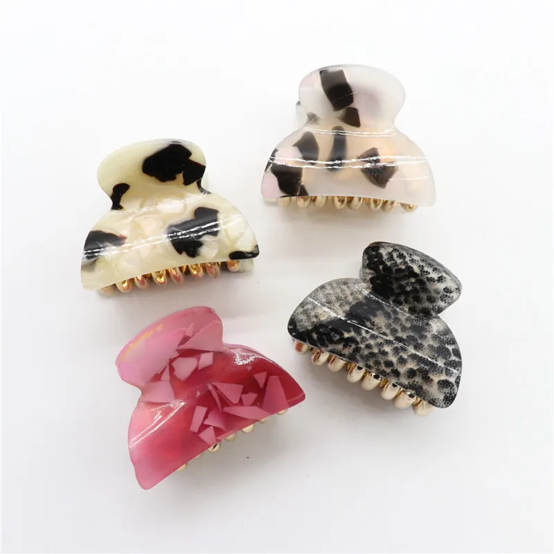 

3pcs/set Hight Quality Acrylic Sent Random Hawksbill Turtle Houndstooth Sequins Hair Clip Claw For Women Girl Accessories