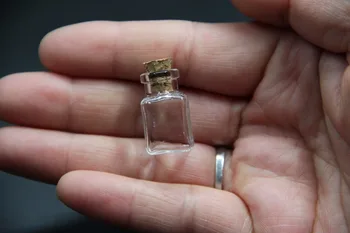 

Square Shape Glass Bottle With Cork Pendants Small Diy Bottles With Cork Diy Jars Gifts Craft Message Vial 200pcs Free Shipping