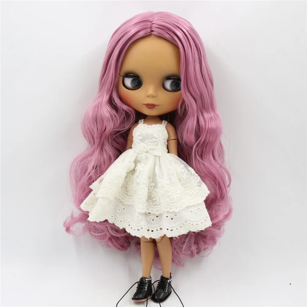 Neo ピンクの髪 濃い肌 マットな顔 ジョイントボディのブライスドール