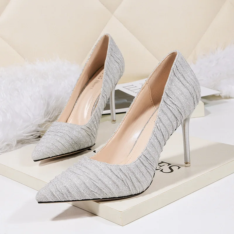 

Sexy Pointed Toe Stilettos Gold Silver Shoes Women Pumps 2019 Fall Shallow Stripe High Heels Office Shoes Ladies Footwear
