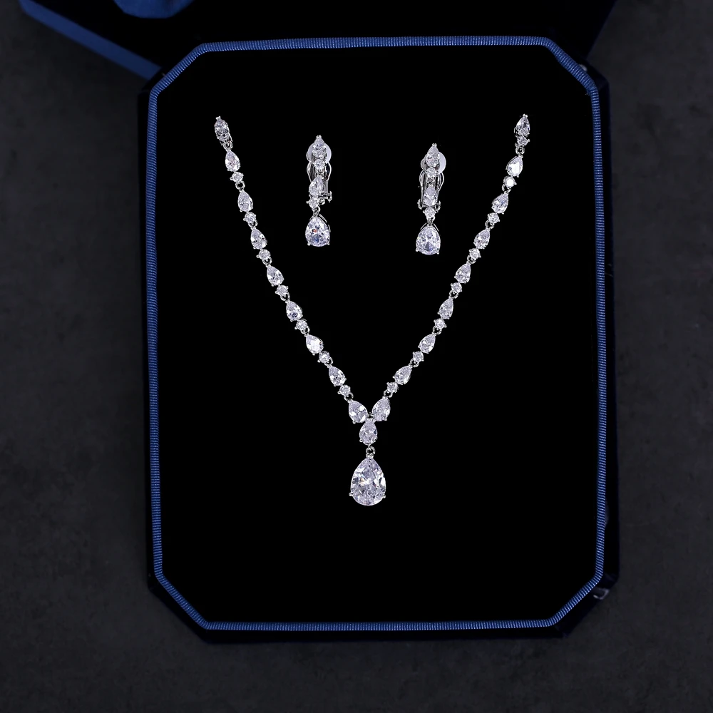 

Clear Pear Cut Cubic Zirconia Necklace Wedding Bridal Jewelry Sets Teardrop CZ Zircon Stone Dangle Earrings Women Fashion Bijoux