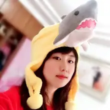 Забавная желтая Акула шляпа мультфильм капюшон головной убор шапка для животного милые плюшевые игрушки аксессуары Теплые бейсболки с животными