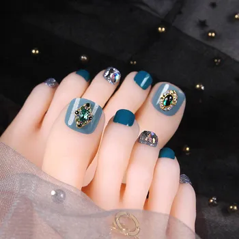 

24PCS Light Blue Small Fresh Style Summer Fake Toe Nails Short Full Cover Wearable Detachable Glitter Diamond Toenail Tips
