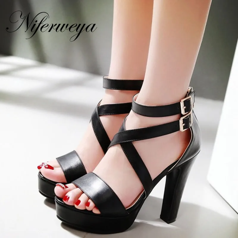 

2016 Fashion Summer women Gladiator shoes sexy Peep Toe Platform pumps big size 32-43 Buckle decoration high heel Sandals 302
