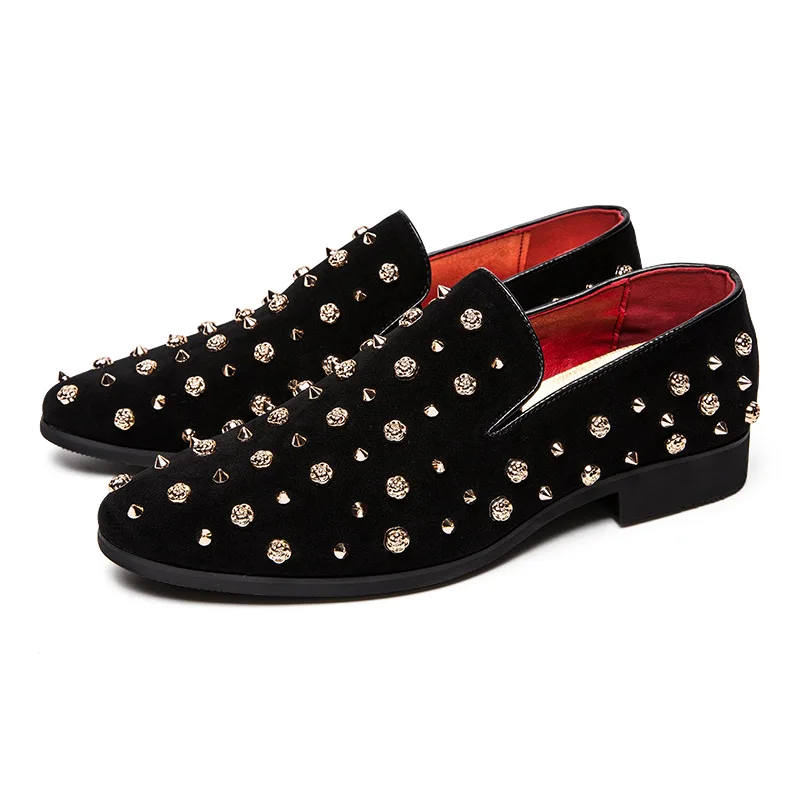 2018 Hot Sale Men's Comfortable Loafers Rhinestone Rivet Pointed Men Formal Shoes Men's Wedding Party Flat Shoes Plus Size 38-47 2018 Hot Sale Men's Comfortable Loafers Rhinestone Rivet Pointed Men Formal Shoes Men's Wedding Party Flat Shoes Plus Size 38-47