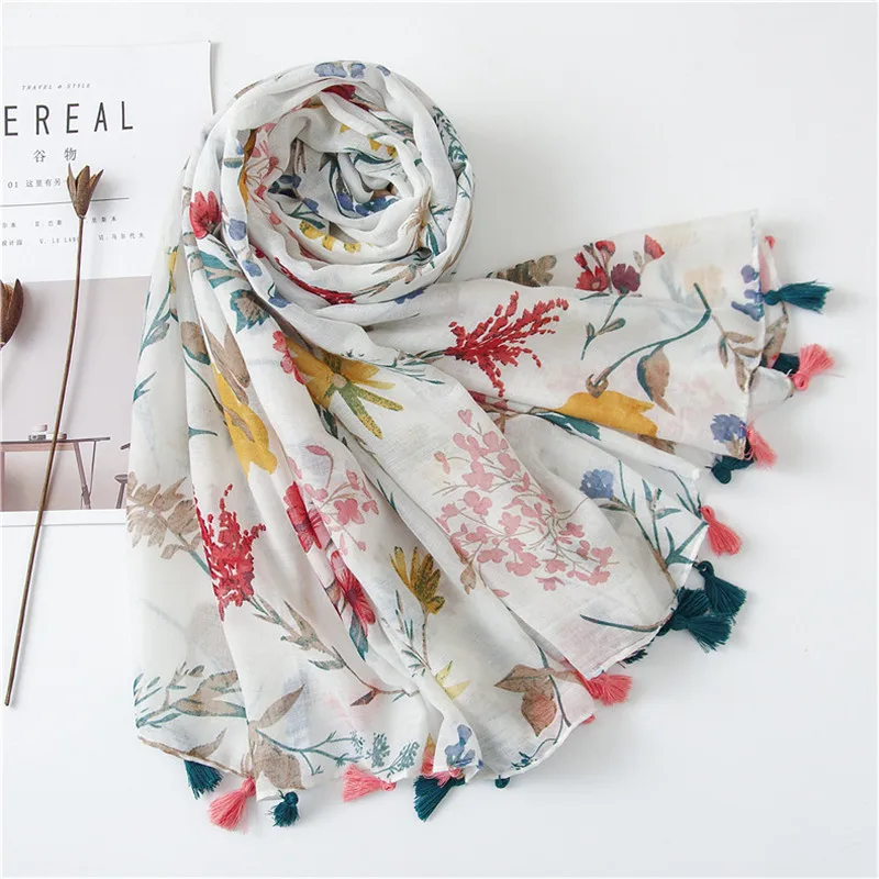 

2019 Spring Autumn Women Floral Tassel Shawls Fashion Female High Quality Print Hijabs and Wraps Pashmina Stole Bufandas Snood