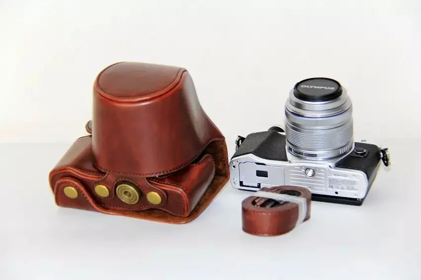 New Pu Leather Camera Case Bag For Olympus EM10 Mark II EM10 III EM10 II EM10 Mark III Camera Bag Cover With Strap