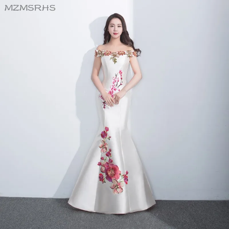 

Chinese style Colorful Appliques White Mermaid Prom Dresses Long 2017 Off the Shoulder Prom Dress Vestido de Festa Longo