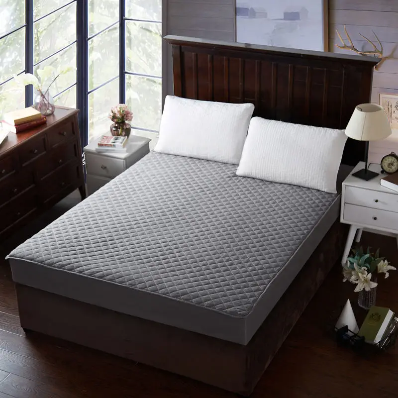 Beautiful Jacquard Anti mite Waterproof Mattress Cover Breathable Bed