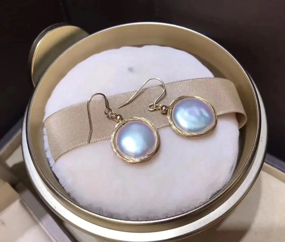 

charming south sea 10-11MM white pearl earring14K