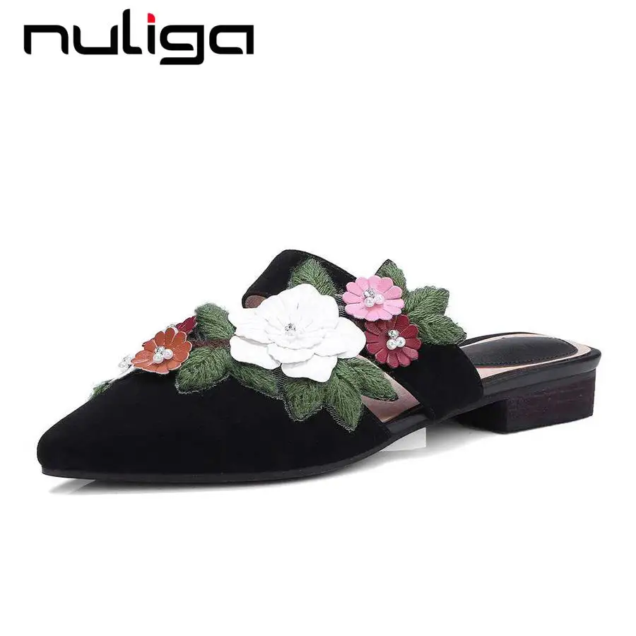 

Nuliga big appliques pointed toe slip on low heels full grain leather flowers pearls high fashion mules woman sweet pumps L5f5
