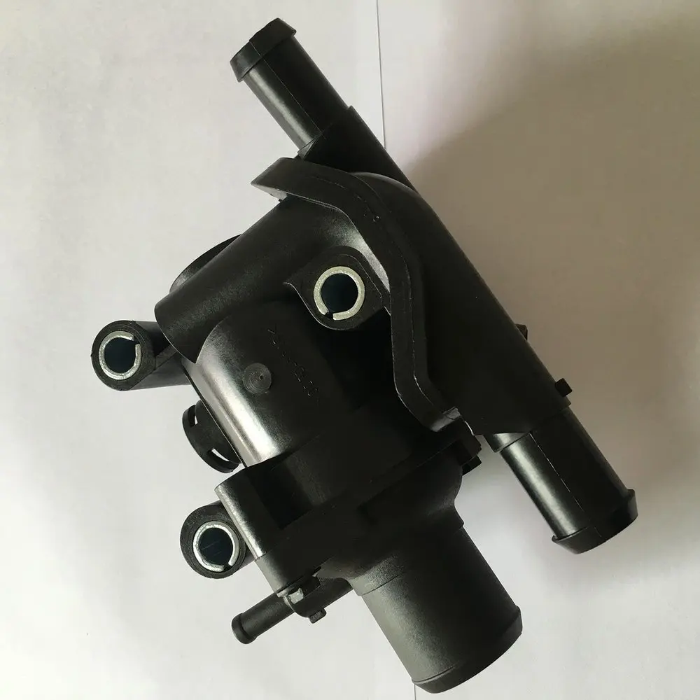 

Engine Coolant Thermostat Water Outlet Housing For Ford For Focus 2.0L YS4Z-8592-BD Durable Car Accessories