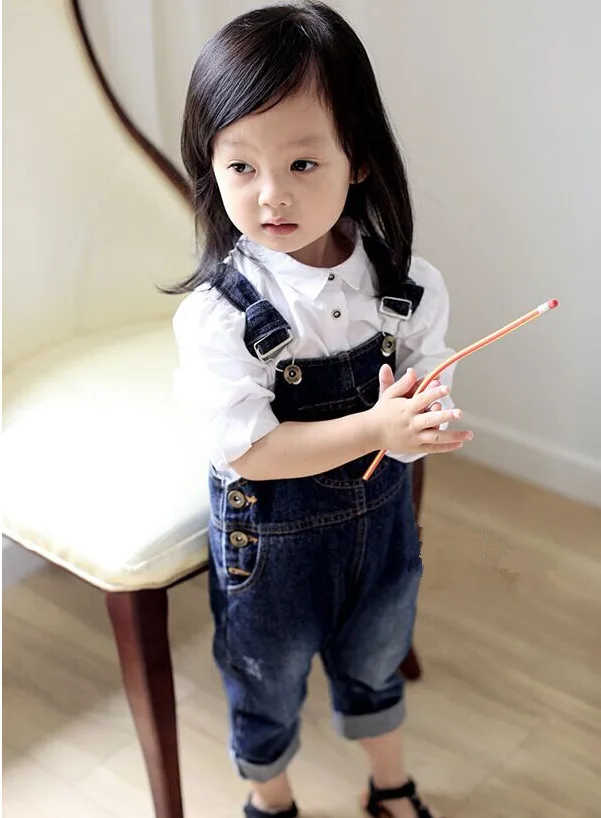 Платье для маленьких девочек Одежда для мальчиков для детей, летняя одежда хлопковые брюки под подгузники для мальчиков в Корейском стиле; джинсовые комбинезоны брюки, подходящие для любого размера