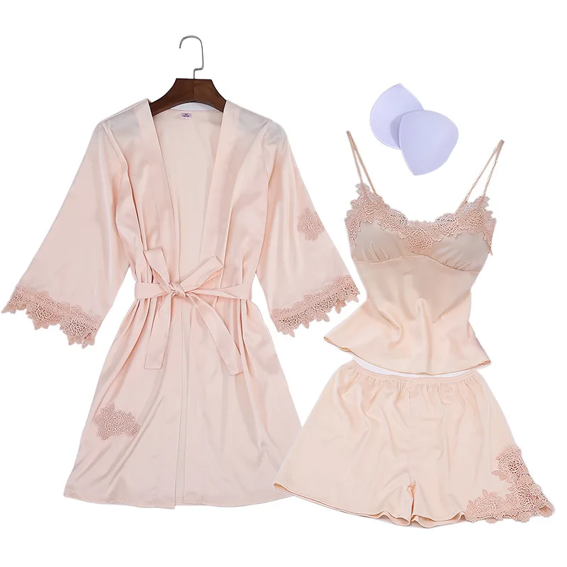 8897870384_1737005588