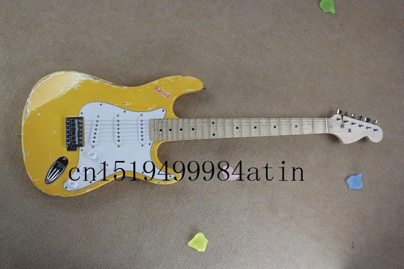 

Free Shipping High Quality F Stratocaster with synchronized tremolo Imitation of the old one Yellow Signature Electric Guitar @2