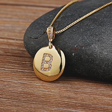 Hot Sale Top Quality Women Girls Initial Letter Necklace Gold Color 26 Letters Charm Necklaces Pendants Copper Jewelry Gift