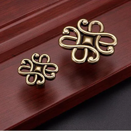 1pcs Antique Bronze Furniture Hardware Handles Door Knob Drawer Wardrobe Kitchen Cabinets Cupboard Dresser Shoebox Pull Knobs
1pcs Antique Bronze Furniture Hardware Handles Door Knob Drawer Wardrobe Kitchen Cabinets Cupboard Dresser Shoebox Pull Knobs