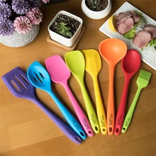 TTLIFE 8 stücke silikon Küche Kochen Werkzeuge mit Bunten Edelstahl Griff Kochen Utensil Set