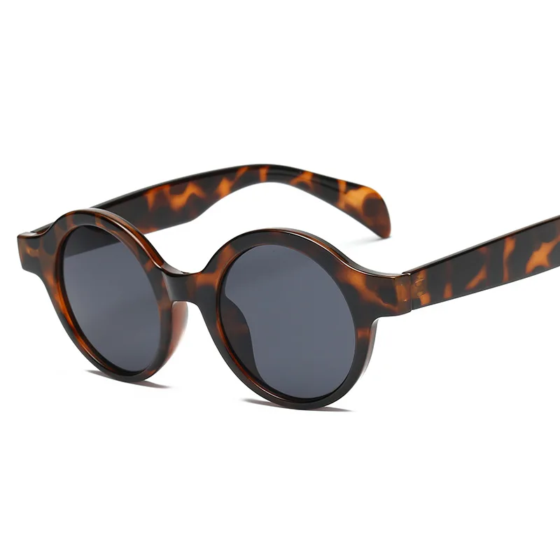 RetroSmallRoundSunglassesWomenMen2020FashionVintageBrandSunGlassesBlackWhiteLeopardRedSunglassUV400