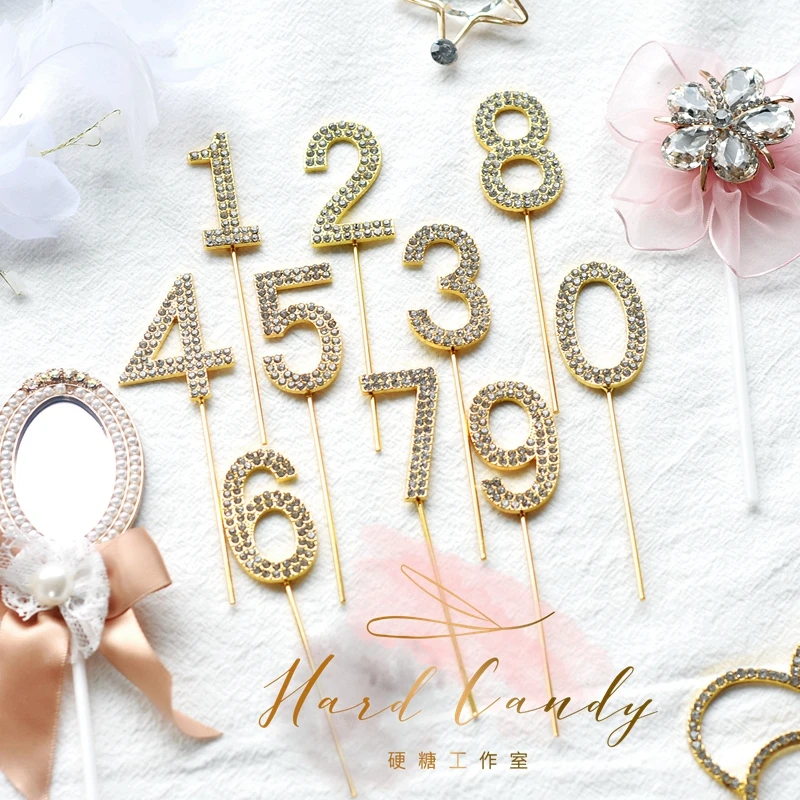 

1Pc Gold Diamond-studded Number"0-9" Crown Collection Cake Topper for Party Decoration Dessert lovely Gifts