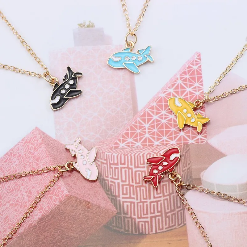 Cartoon-Aircraft-Necklaces-Pendants-Cute-Mini-Gold-Enamel-Colorful-Airplane-Air-Plane-Necklace-Women-Jewelry-Gifts (2)