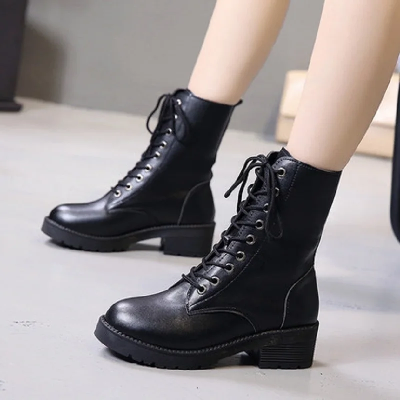 

2018 autumn and winter new fashion British style PU thick with high-heeled Martin boots wild waterproof non-slip hiking boots.