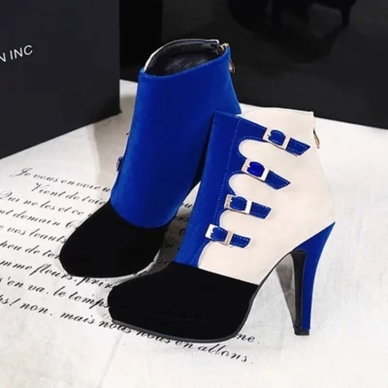 

2018 autumn and winter new British wind belt buckle Martin boots high heel stiletto shorts matte color matching women's boots