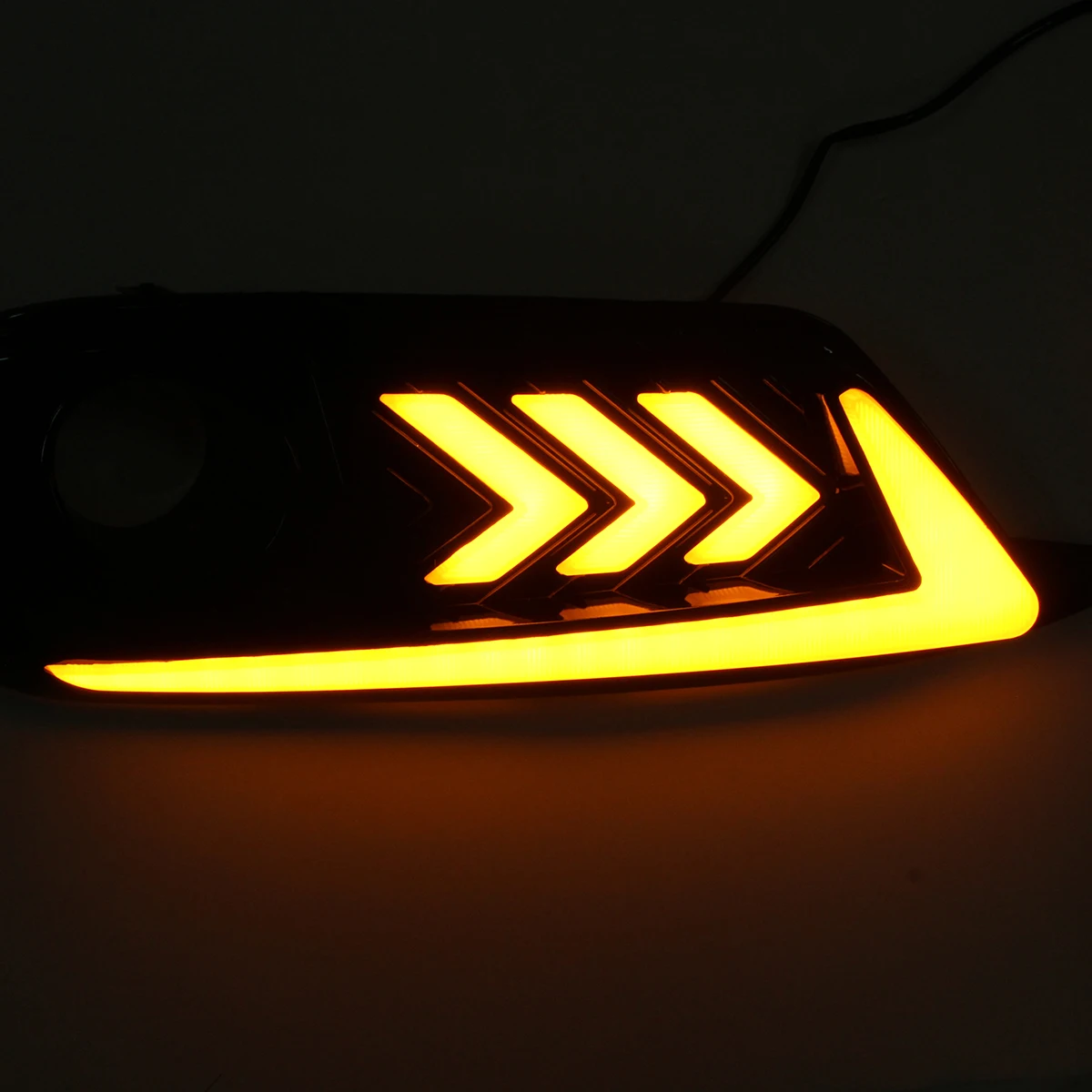 

2Pcs White Amber 2 Colors LED DRL Daytime Running Lamps Turn Signal Fog Lights For Honda for Civic 10th 2016-2018