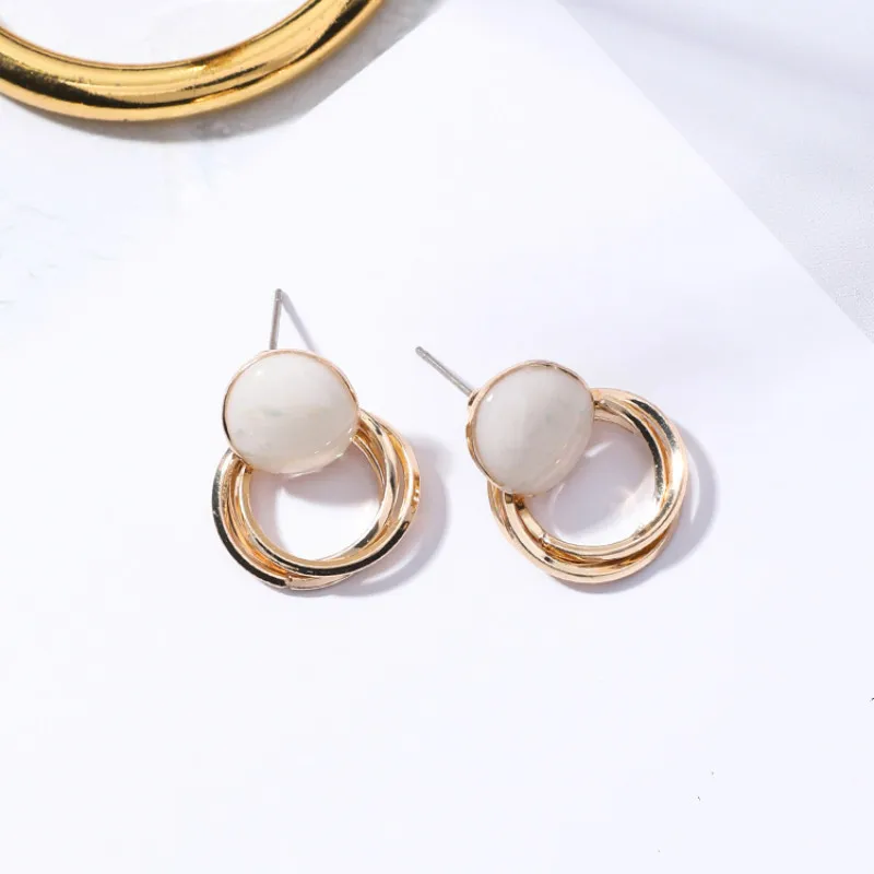 Классические круглые металлические женские маленькие серьги-гвоздики свежая Белая свекла Геометрическая многослойная Шпилька Модные ювелирные изделия женские аксессуары