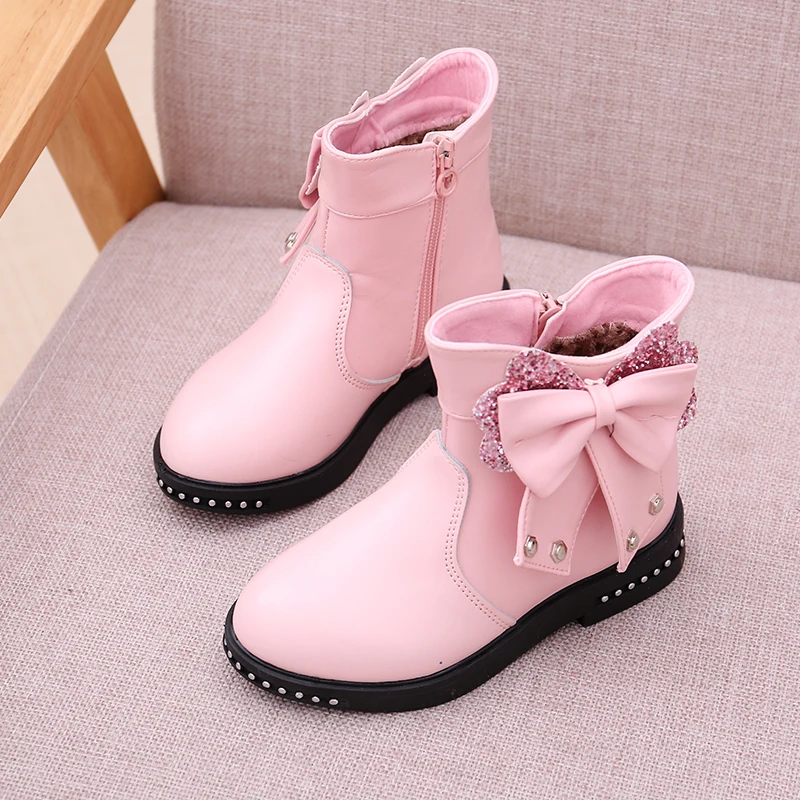

2018 Girl Rivets cotton shoes new arrival girls shoes Butterfly Winter Princess waterproof cotton velvet snow boots B118