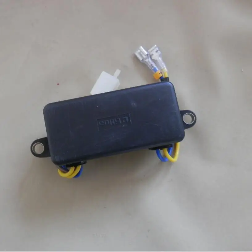 3KW 2KW 250V 220UF SQURE AVR 6 WIRES 3