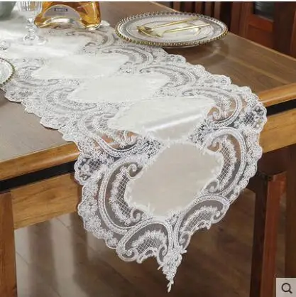 Europe embroidered table runner flag table cover Lace High-end luxury TV cabinet fabric classical coffee table flag embroidery