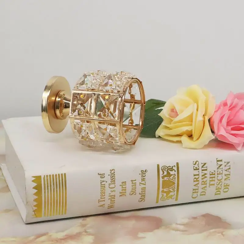 PEANDIM Small Crystal Candle Holder Gold Cute Tea Light Holder Wedding Decoration Table Centerpieces Candlestick For Party Home