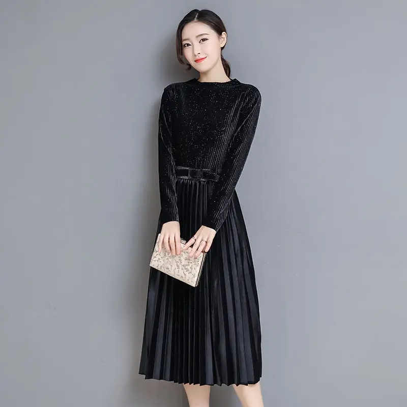 Fashion Autumn Winter Women Dress Elegant Sexy Pleate Female Dress Vintage Long Sleeve Velvet Two-piece suit Dresses vestidos - Цвет: Черный