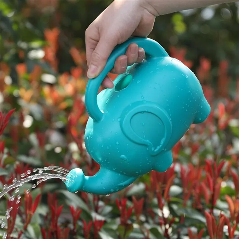 

Random Color Garden Elephant Watering Can 2 quart 1/2 Gallon Patio Lawn Gardening Tool Plant Outdoor Irrigation Watering Pot