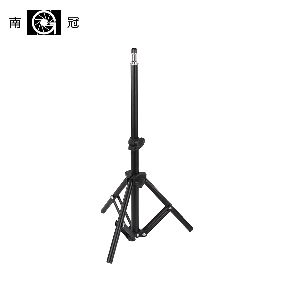 productimage-picture-nanguang-ng-l60-lighting-stand-super-affordable-all-rounder-lighting-stand-5kg-max-load-35cm-min-height-60cm-max-height-28532